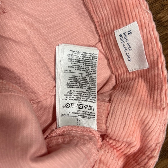 Gap High Rise Wide Leg Crop Corduroys - Sz 12 - NWT - Picture 4 of 9